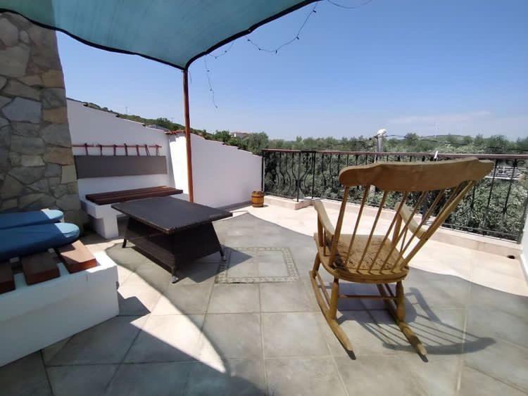 Beyaz Ev Homestay